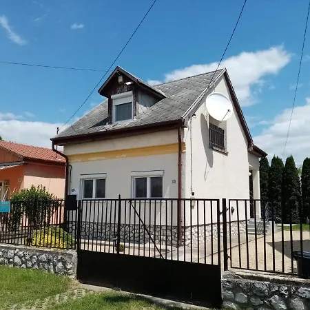 Tomi Ház * Mezőkövesd